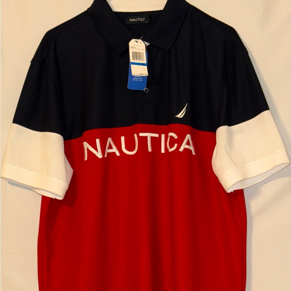 Nautica Polo
Size:XL
Color: Red, White, Blue